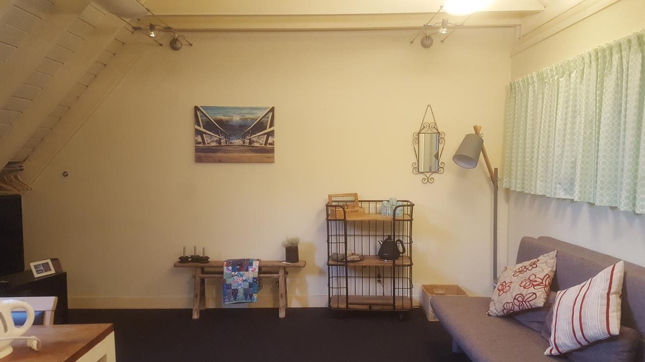 撒森珀尔特住宿加早餐旅馆 兹沃勒 外观 照片